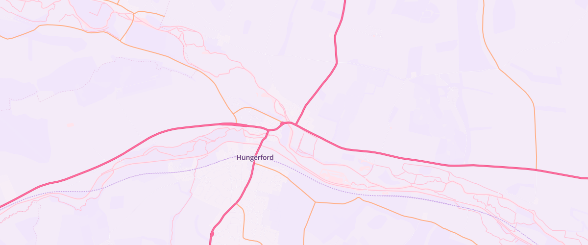 Map showing the location of Shell Co-Op Hungerford