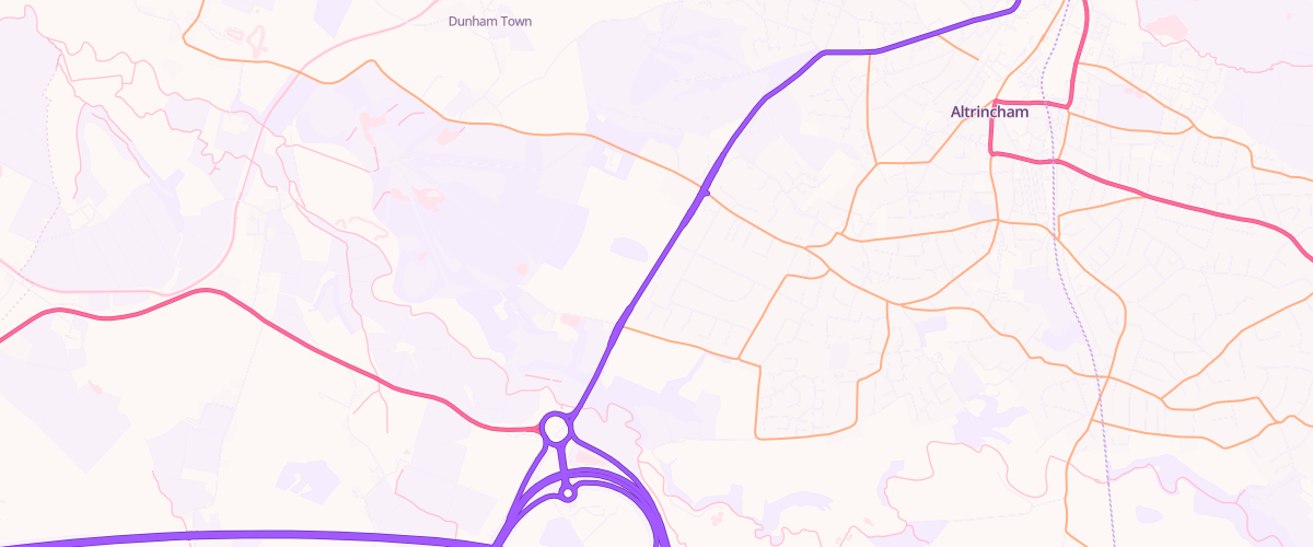 Map showing the location of Shell Little Waitrose Bowdon